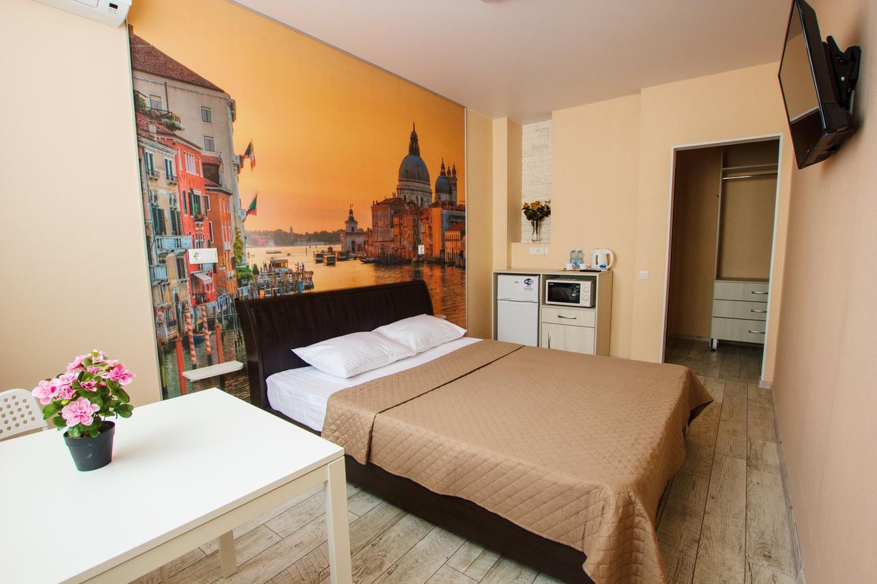 East Residence White Kiev Extérieur photo