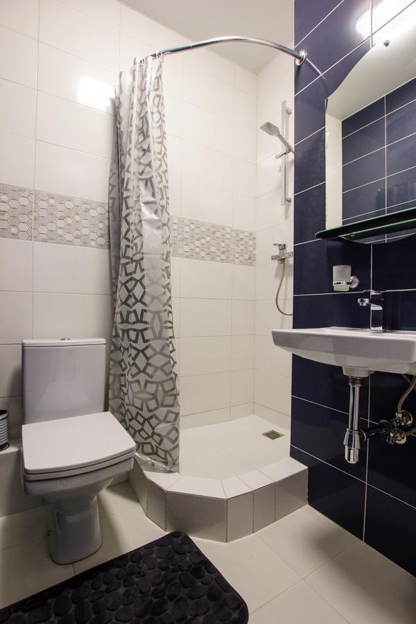 East Residence White Kiev Extérieur photo